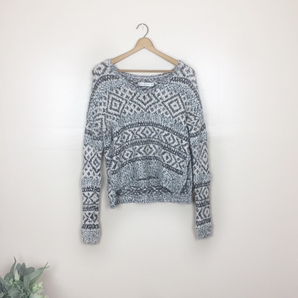 [Abercrombie & Fitch] Boho Print Eyelash Sweater - Picture 1 of 8